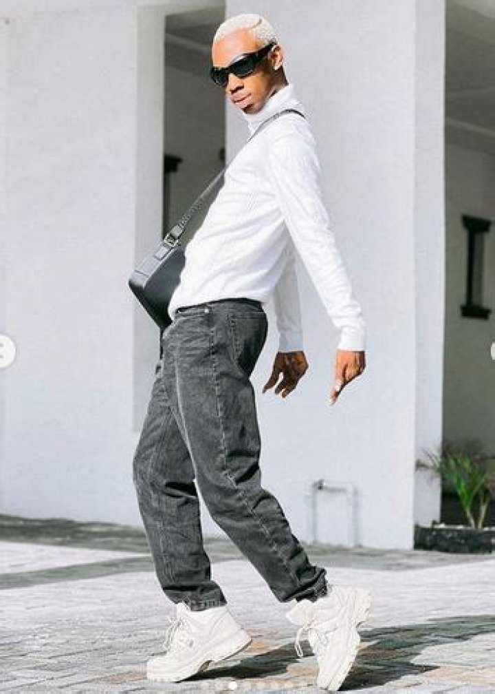 
James Brown Dumps Crossdressing And Embraces Real Gender 