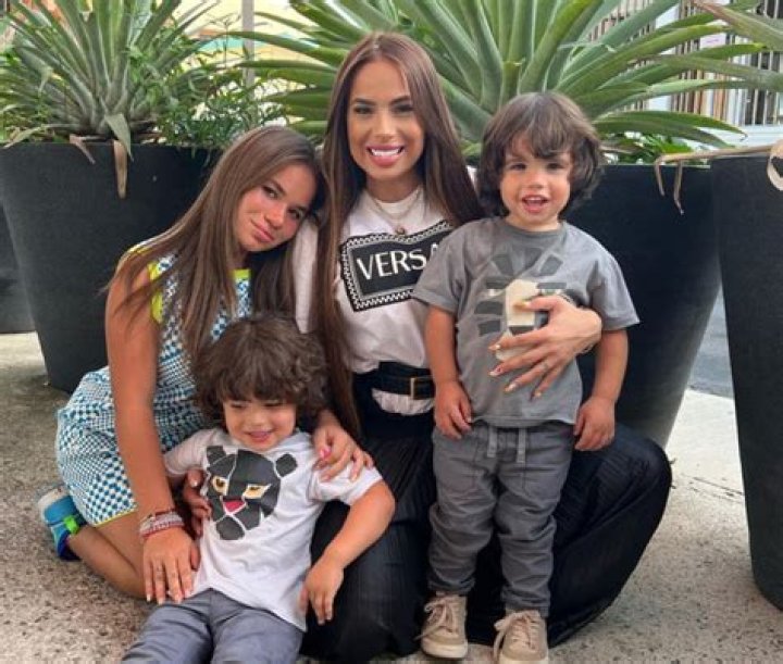 Jennifer Fugenzi Height, Weight, Net Worth, Age, Birthday, Wikipedia, Who, Nationality, Biography