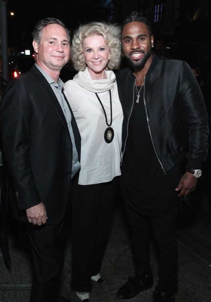 Jennifer Wynn Height, Weight, Net Worth, Age, Birthday, Wikipedia, Who, Nationality, Biography