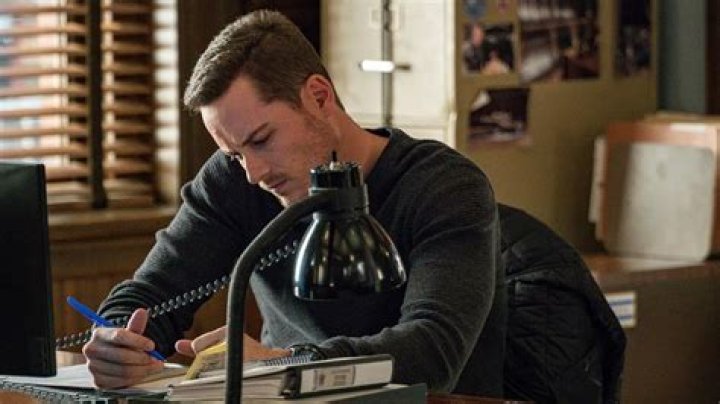 
Jesse Lee Soffer Leaving ‘Chicago P.D.’ During Season 10: ‘This Is Sad But True’ 
