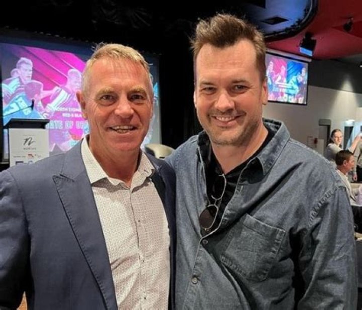 
Jim Jefferies Brother Scott Nugent Found Love At His Work Place 