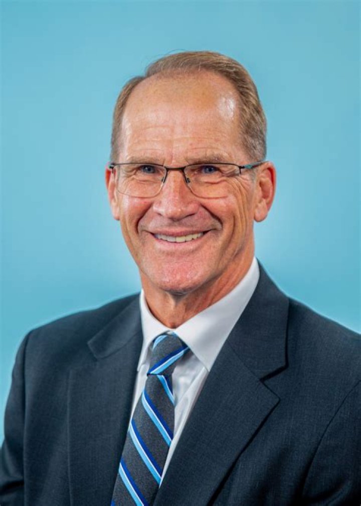 
Jim Sterk Age, Birthday, Wikipedia, Who, Nationality, Biography 