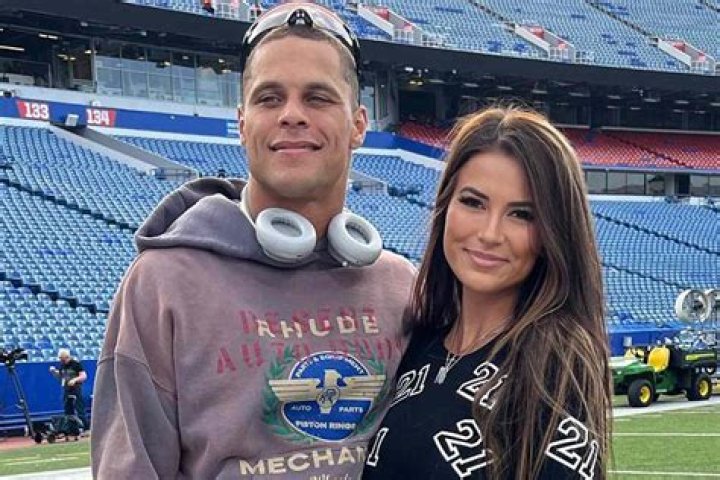 
Jordan Poyer and Rachel Bush’s Marriage and Love Life 