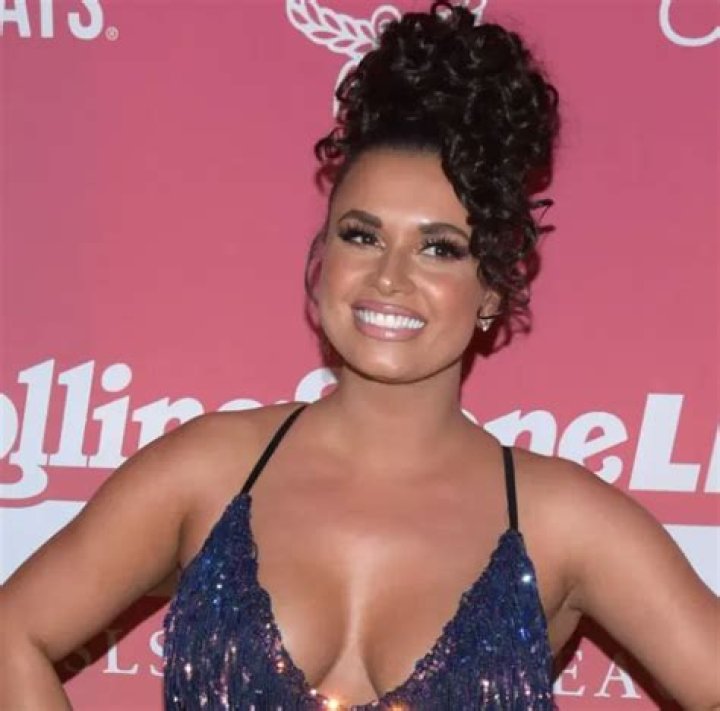 Joy Taylor Height, Weight, Net Worth, Age, Birthday, Wikipedia, Who, Nationality, Biography