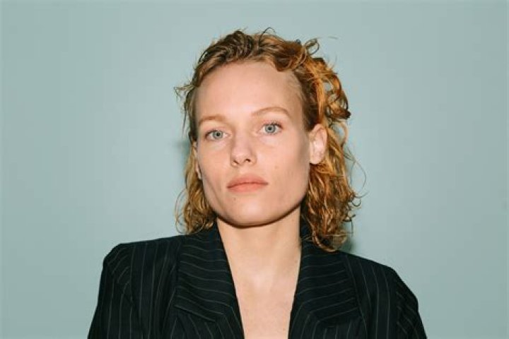 
Julia Franz Richter Height, Weight, Net Worth, Age, Birthday, Wikipedia, Who, Nationality, Biography 