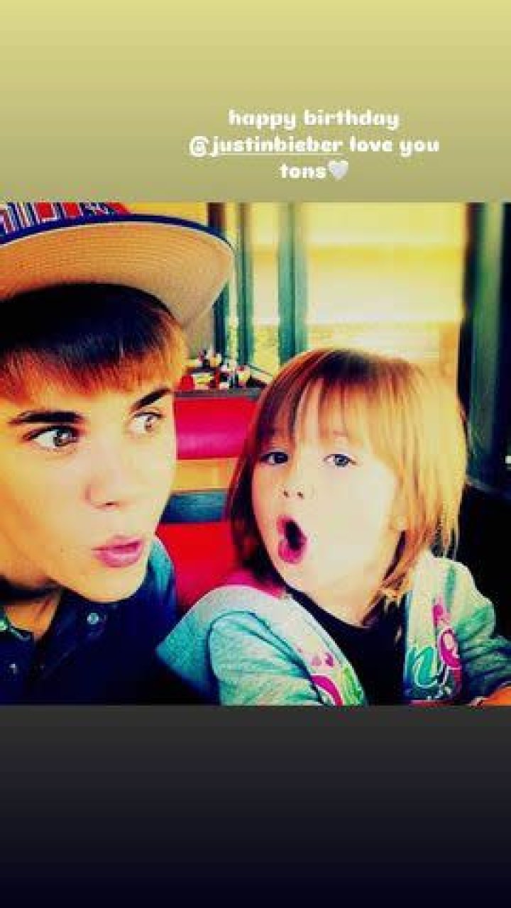
Justin Bieber Wishes Hailey A Happy Birthday With Loved-Up Pictures 
