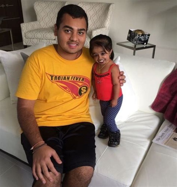 Jyoti Amge Husband: Is the World’s Smallest Woman Married?