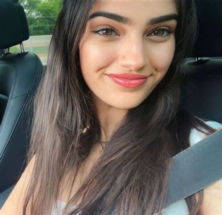 Kanika Dhillon Height, Weight, Net Worth, Age, Birthday, Wikipedia, Who, Instagram, Biography