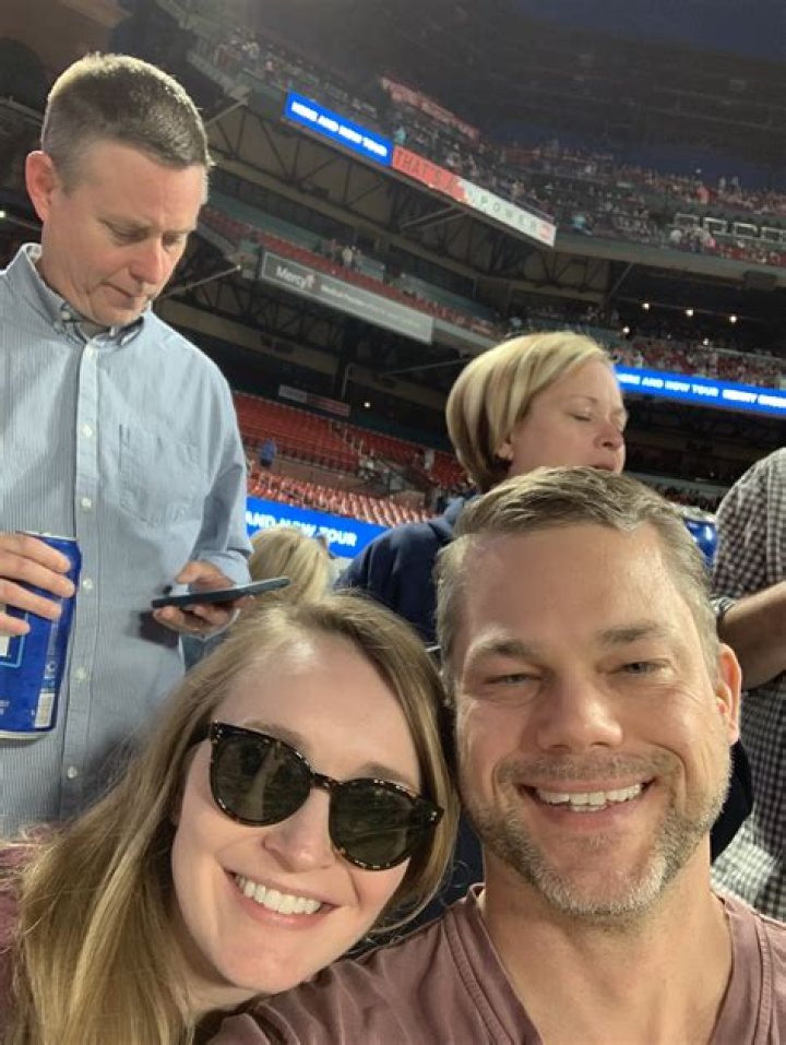 Kenny Chesney Girlfriend 2022 Fans Wonder Is He Is Still Dating With Mary Nolan