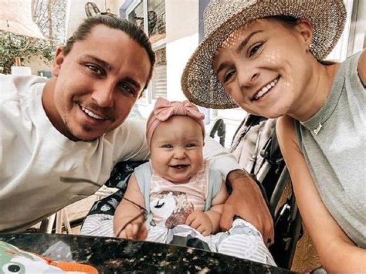 
Kurt Benkert is Married to Wife: Samantha Morreal. Kids 