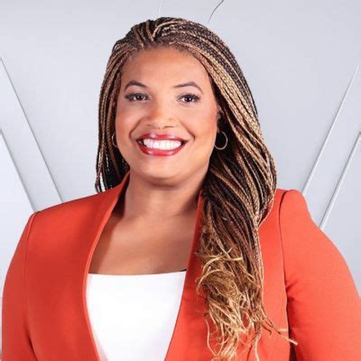 Latoya Edwards Height, Weight, Net Worth, Age, Birthday, Wikipedia, Who, Nationality, Biography