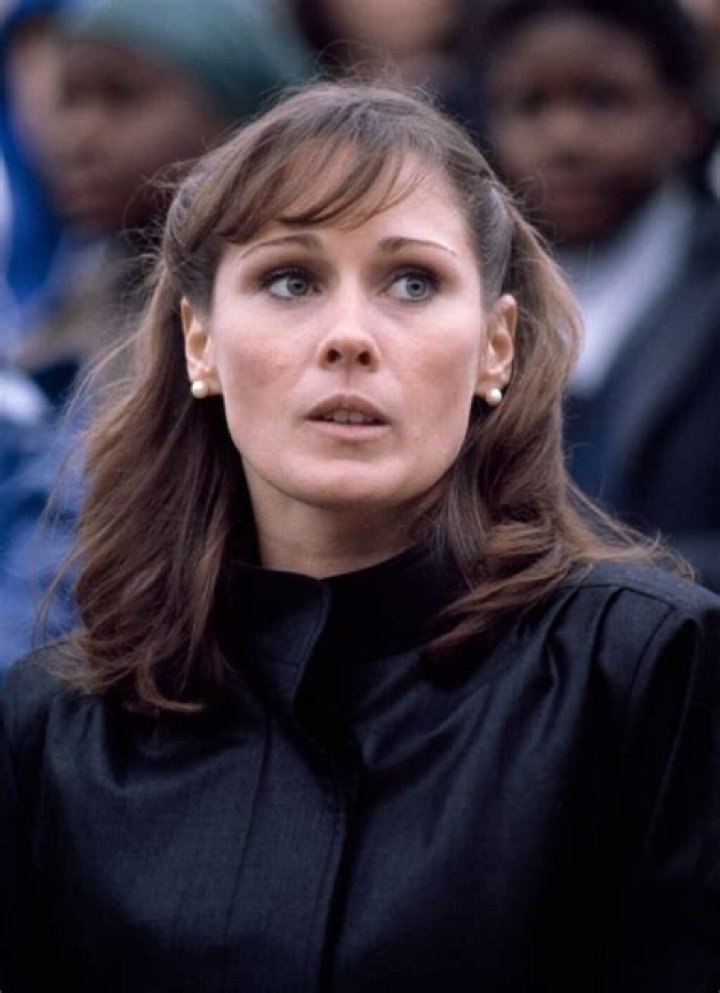 
Laura McGuire Height, Weight, Net Worth, Age, Birthday, Wikipedia, Who, Nationality, Biography 