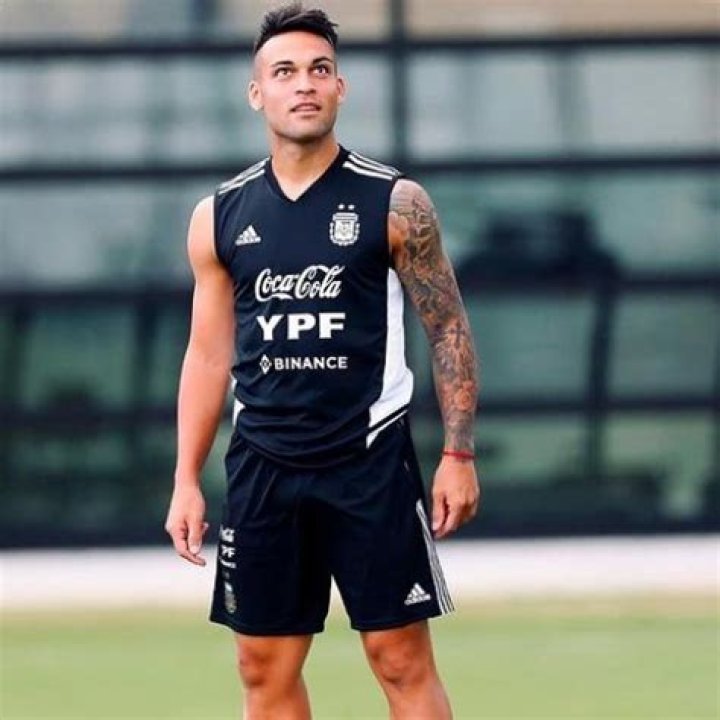 
Leo Martinez Height, Weight, Net Worth, Age, Birthday, Wikipedia, Who, Nationality, Biography 