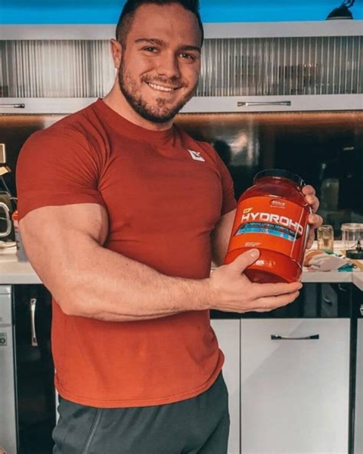 
Leo Valentin Height, Weight, Net Worth, Age, Wiki, Who, Instagram, Biography 