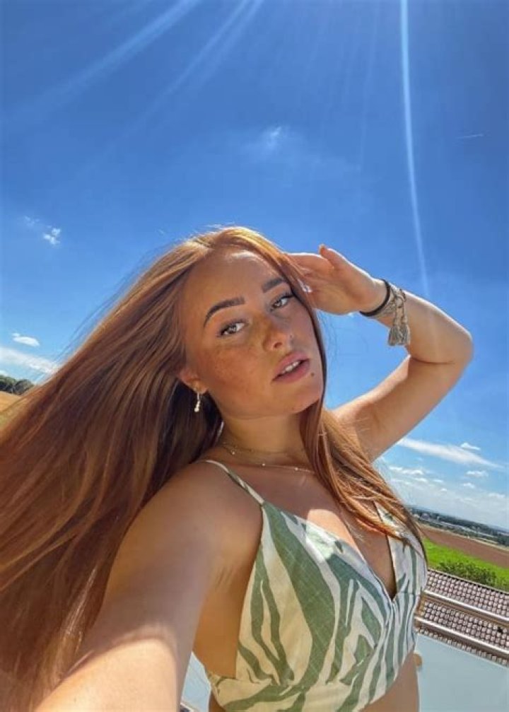 
Leoobalys Height, Weight, Net Worth, Age, Birthday, Wikipedia, Who, Nationality, Biography 