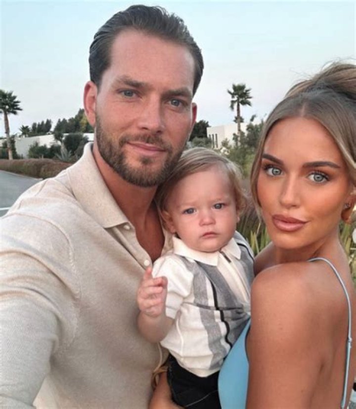 Lewis Burton Wiki, Height, Age, Girlfriend, Biography, Net Worth