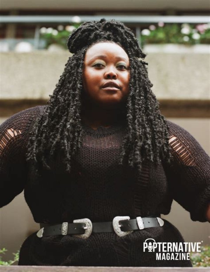 Luyanda Unati Height, Weight, Net Worth, Age, Birthday, Wikipedia, Who, Nationality, Biography