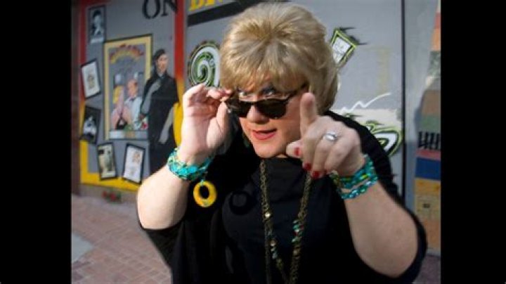 Lynn Frost – Sister Dottie Age, Birthday, Wikipedia, Who, Nationality, Biography