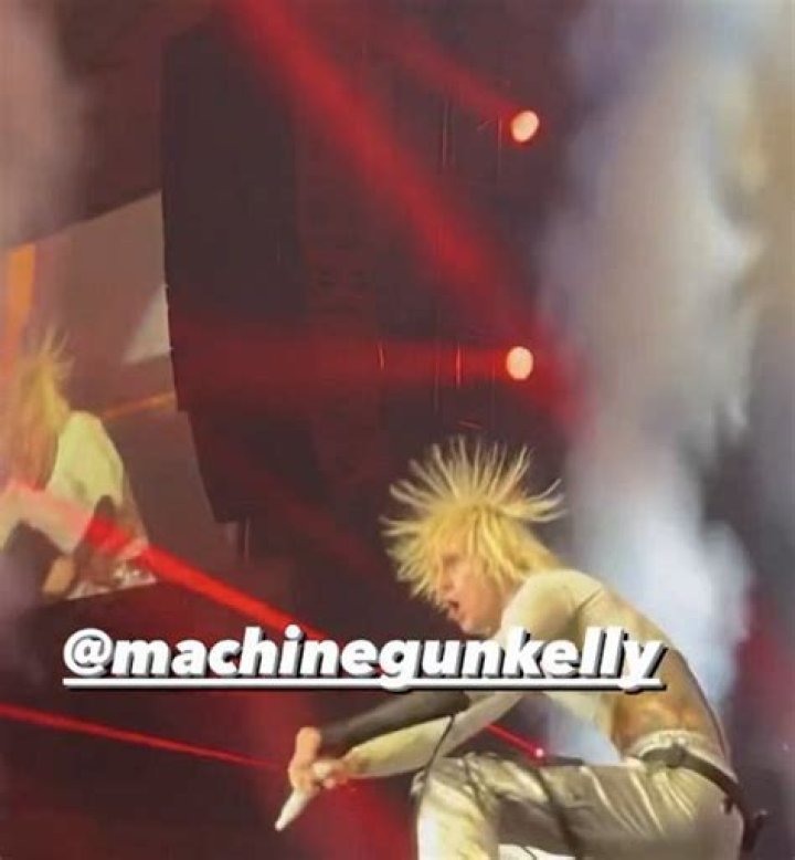 
“Machine Gun Sparky”: Fans react as MGK says he got electrocuted during Super Bowl party set 