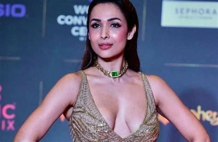
Malaika Arora Calls Arjun Kapoor Her Biggest ‘Cheerleader’ 