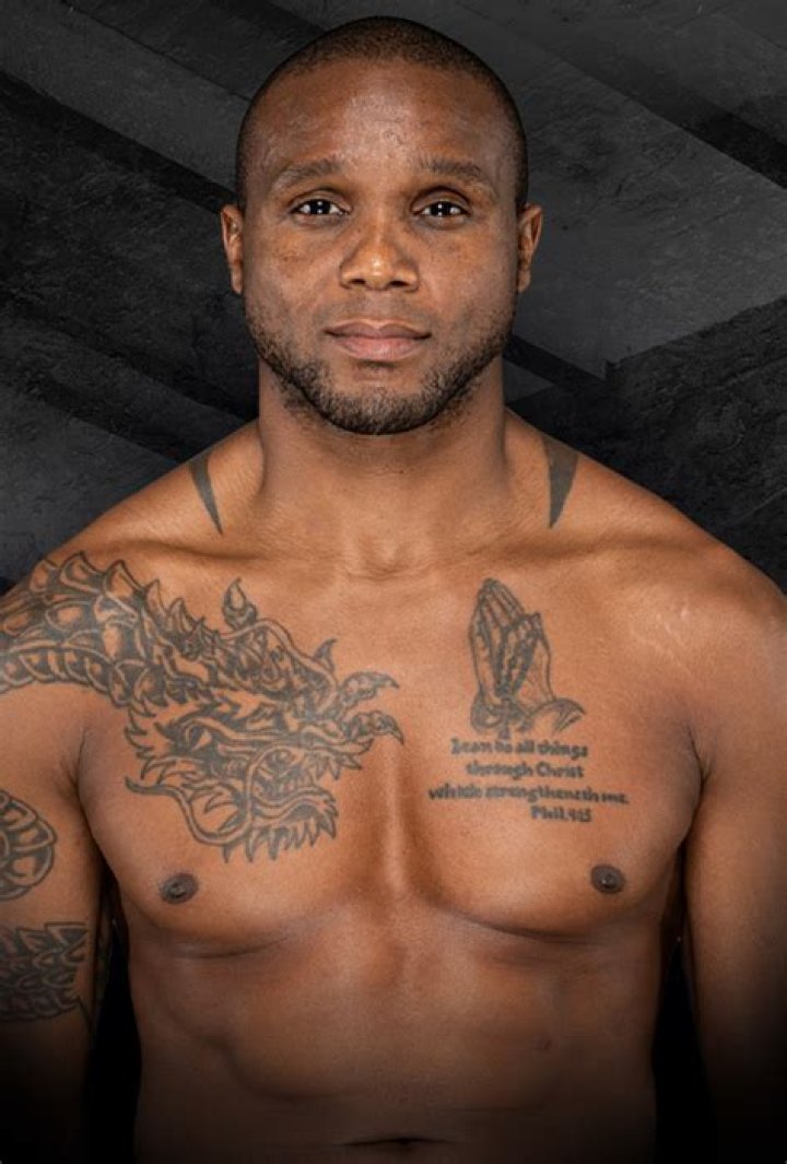 
Marcus Brimage Height, Weight, Net Worth, Age, Birthday, Wikipedia, Who, Nationality, Biography 