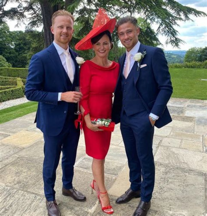 Matty Cash Mother Barbara Cash Raised Family Of Athletes And Taught Them Polish Anthem