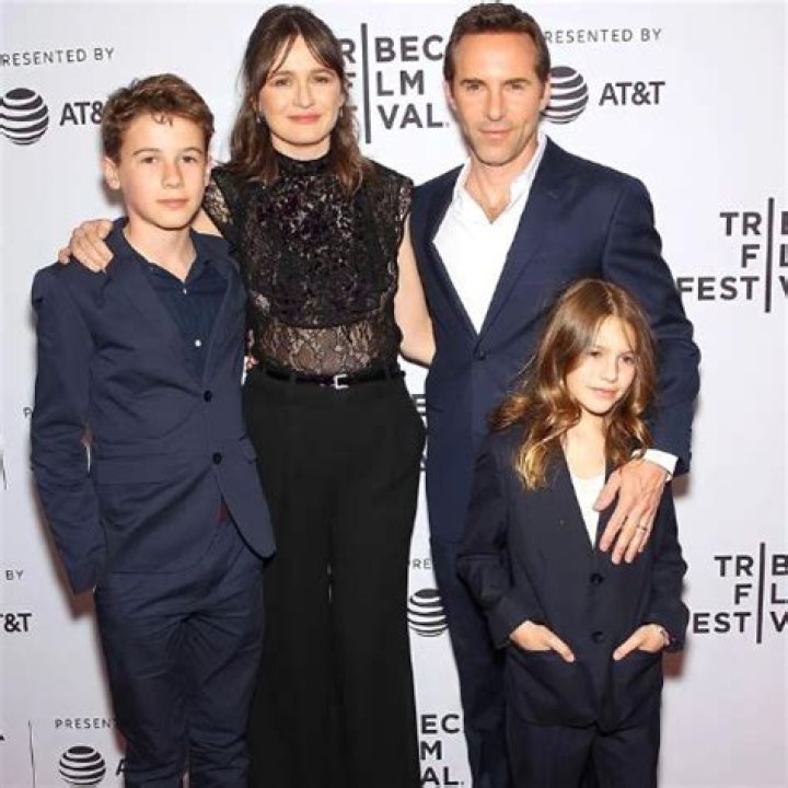 May Nivola Height, Weight, Net Worth, Age, Birthday, Wikipedia, Who, Instagram, Biography