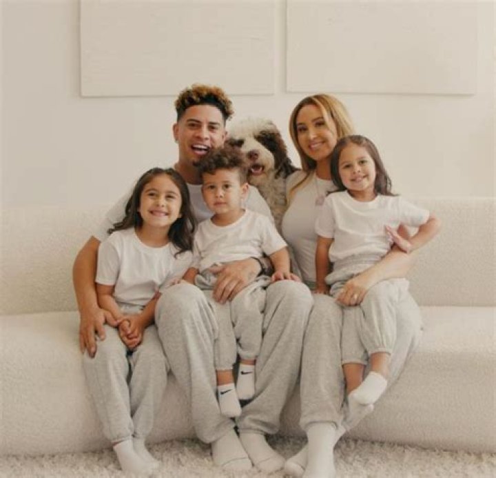 
Meet Austin McBroom’s Kids Elle, Alaïa, and Steel Mcbroom 