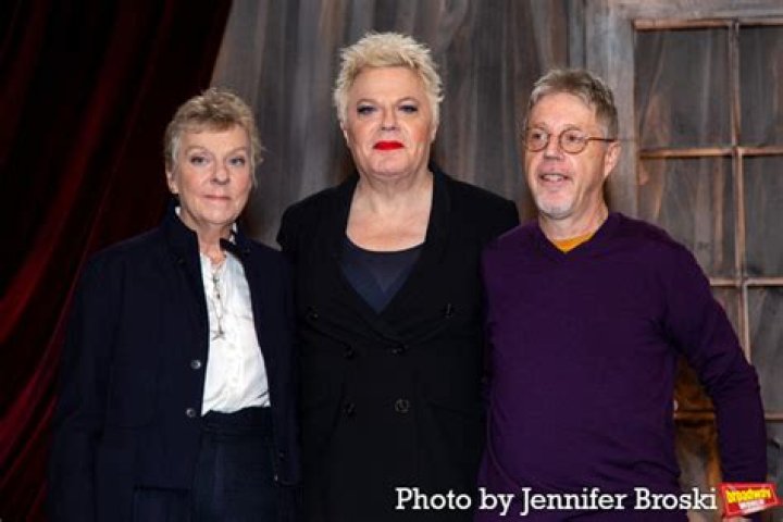 Meet Eddie Izzard Brother Mark Izzard – All About His Personal Life And Family