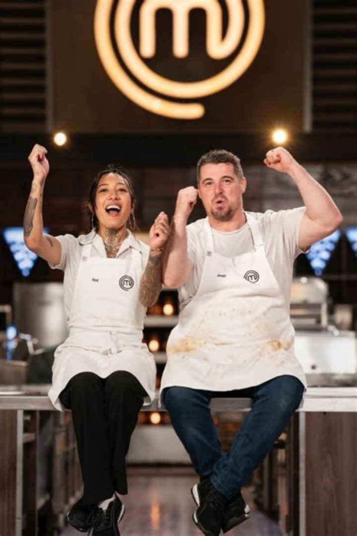 
Meet Masterchef NZ 2022 Michael P Dearth Wife Annette , Children Ezra And Lucia Dearth 