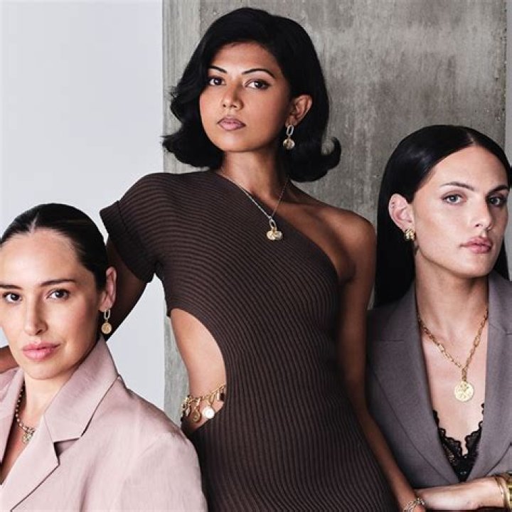 
Meet Serena Williams Two Brothers, Richard Williams III And Ronner Williams And Four Sisters 