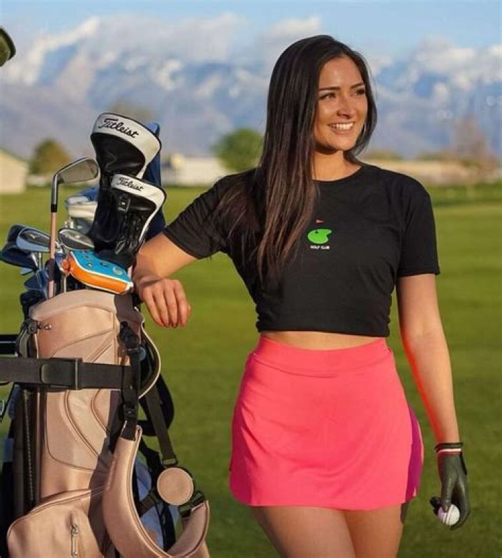 Mei Brennan Height, Weight, Net Worth, Age, Wiki, Who, Instagram, Biography