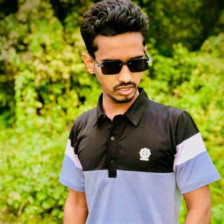 Mekhi Metcalf Height, Weight, Net Worth, Age, Birthday, Wikipedia, Who, Nationality, Biography