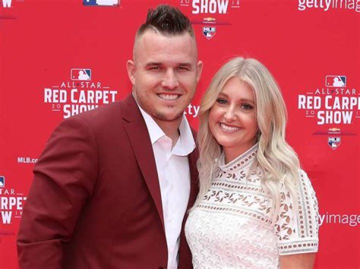 
Mike Trout’s Baseball Career, Net Worth and All About His Wife 