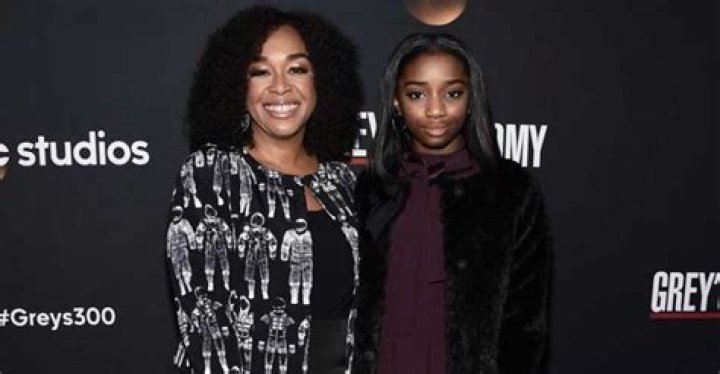 Munica Cooley Height, Weight, Net Worth, Age, Birthday, Wikipedia, Who, Nationality, Biography