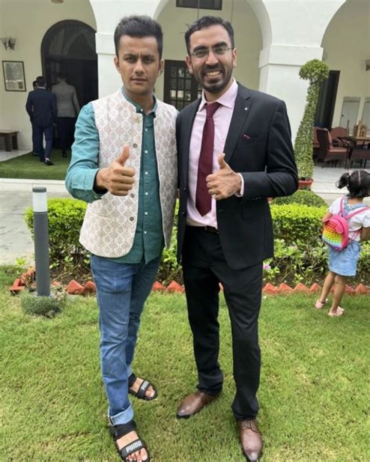 
Nikunj Kamra Height, Weight, Net Worth, Age, Birthday, Wikipedia, Who, Nationality, Biography 