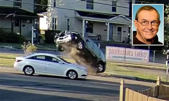 
Ohio Priest Narrowly Misses Collision as SUV Flies Over His Moving Car: ‘It’s a Miracle’ 