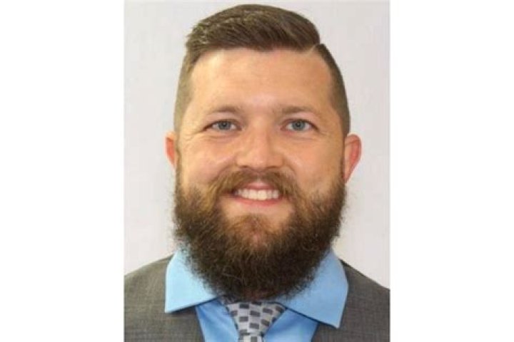 
Ohio Teacher Allegedly Tried to Arrange Sex with 14-Year-Old Girl — But Was Talking to Undercover Agent 