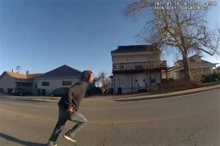 
Oklahoma Man Christopher McPheeters Arrested For Stabbing Officer Page In The Eye 