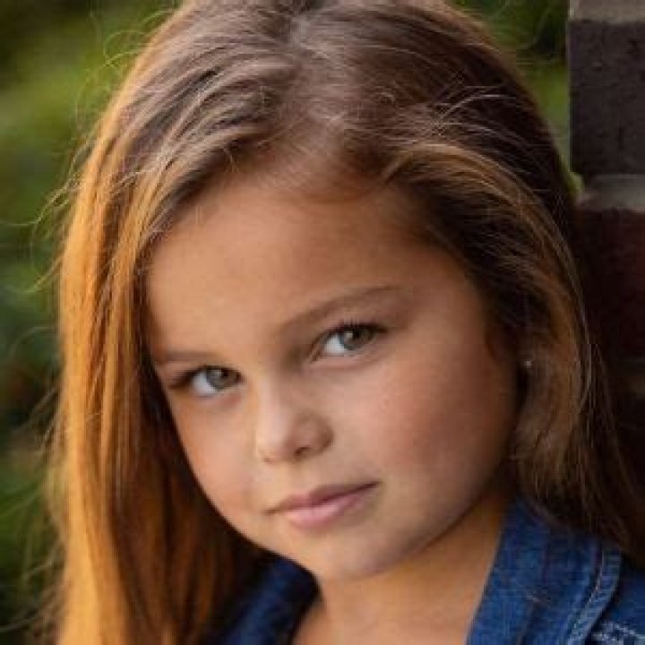 Olivia H. Hunt Height, Weight, Net Worth, Age, Birthday, Wikipedia, Who, Instagram, Biography