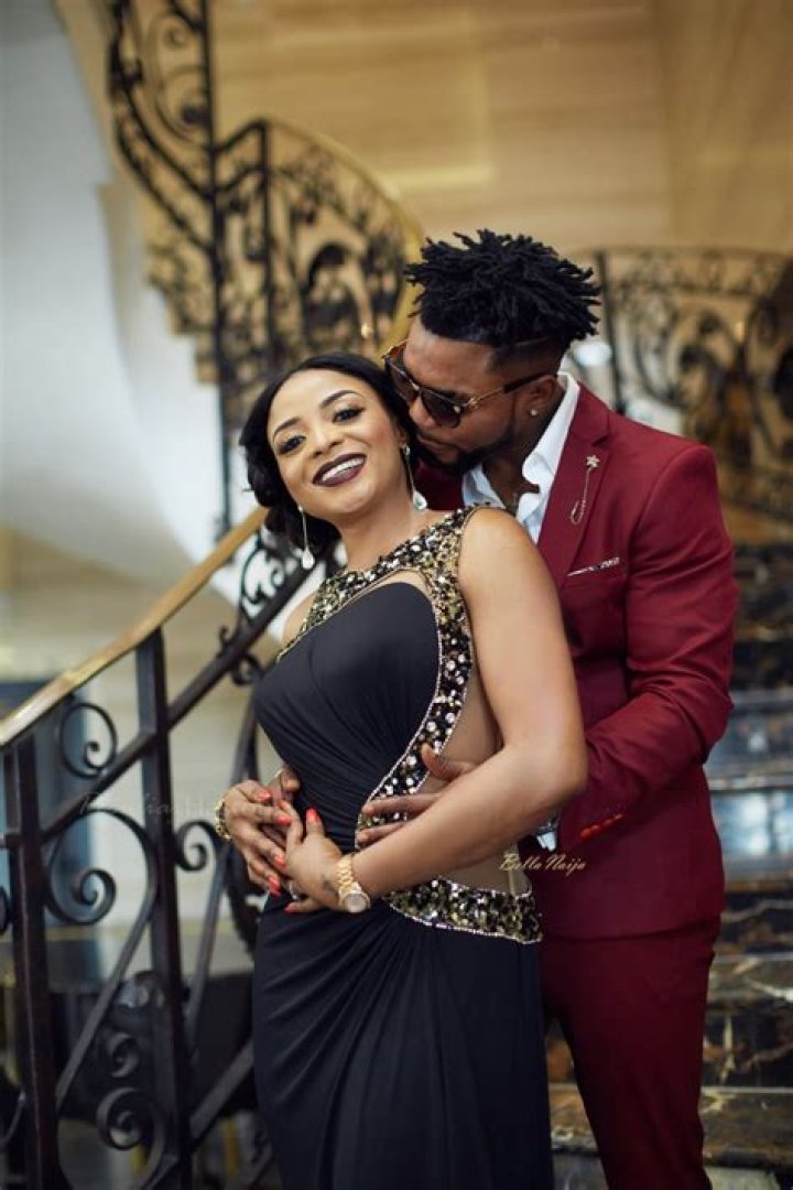 
Oritsefemi’s Wife, Nabila Files For Divorce After Singer Welcomed Child With Another Woman 