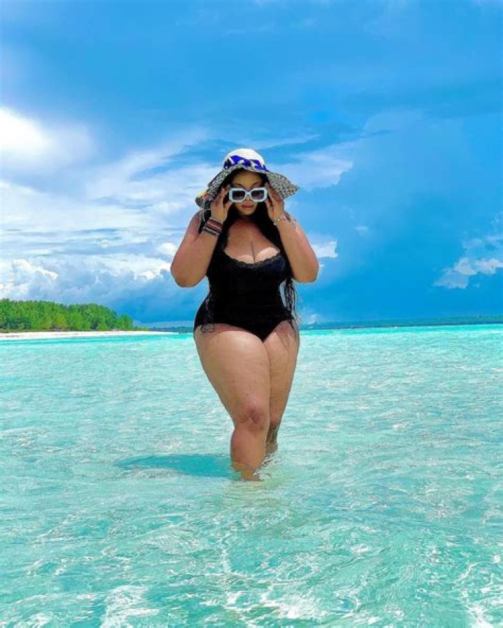 
Popular Actress, Georgina Ibeh Shares Lovely Pictures From Her Vacation In the UK 