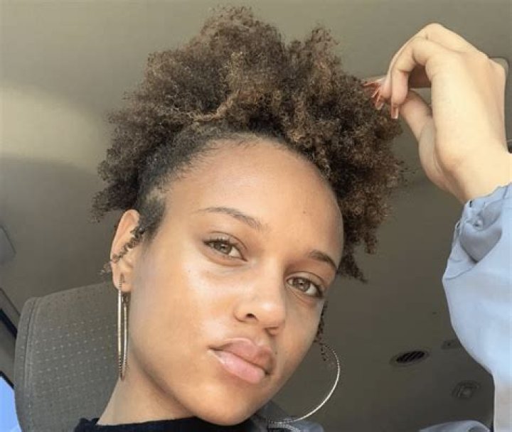 Reign Edwards’ Biography: Husband, Measurements, Net Worth