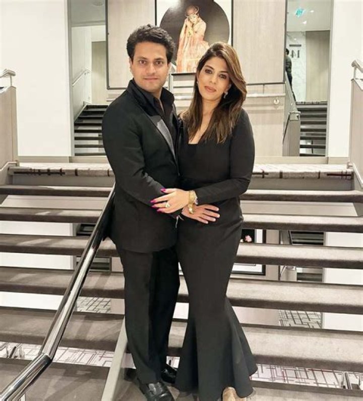 
Rhea Gurnani Height, Weight, Net Worth, Age, Birthday, Wikipedia, Who, Nationality, Biography 