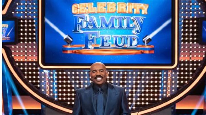 
Rhys Darby Shocks Steve Harvey With ‘Celebrity Family Feud’ Answer Before Record-Breaking ‘Fast Money’ Round: ‘What The Hell’s Going On?’ 