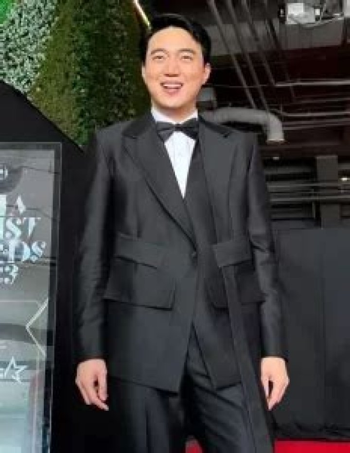 Ryan Bang Height, Weight, Net Worth, Age, Birthday, Wikipedia, Who, Nationality, Biography