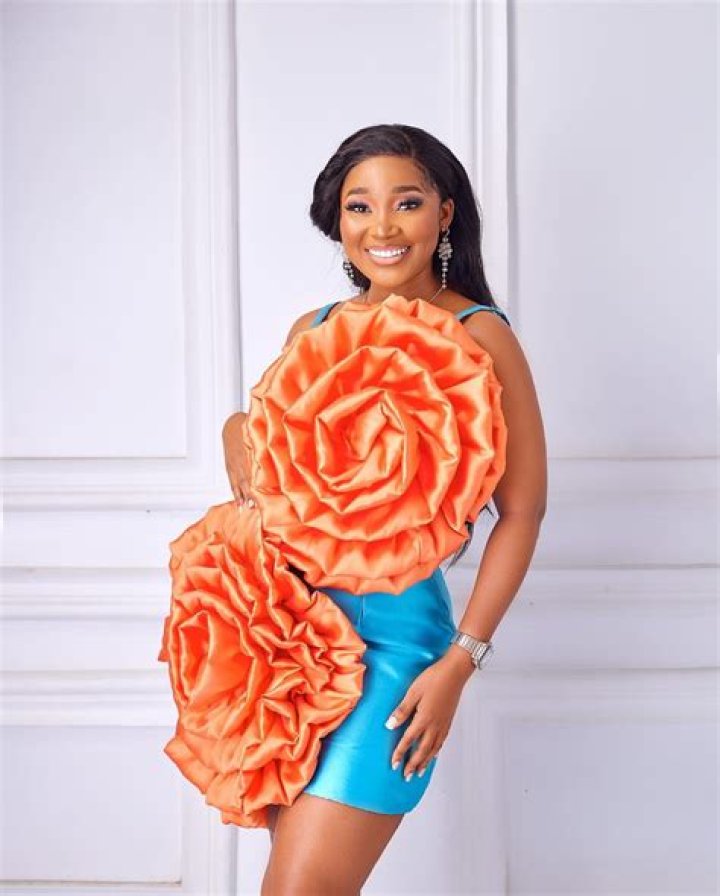 Sandra Okunzuwa Height, Weight, Net Worth, Age, Birthday, Wikipedia, Who, Nationality, Biography