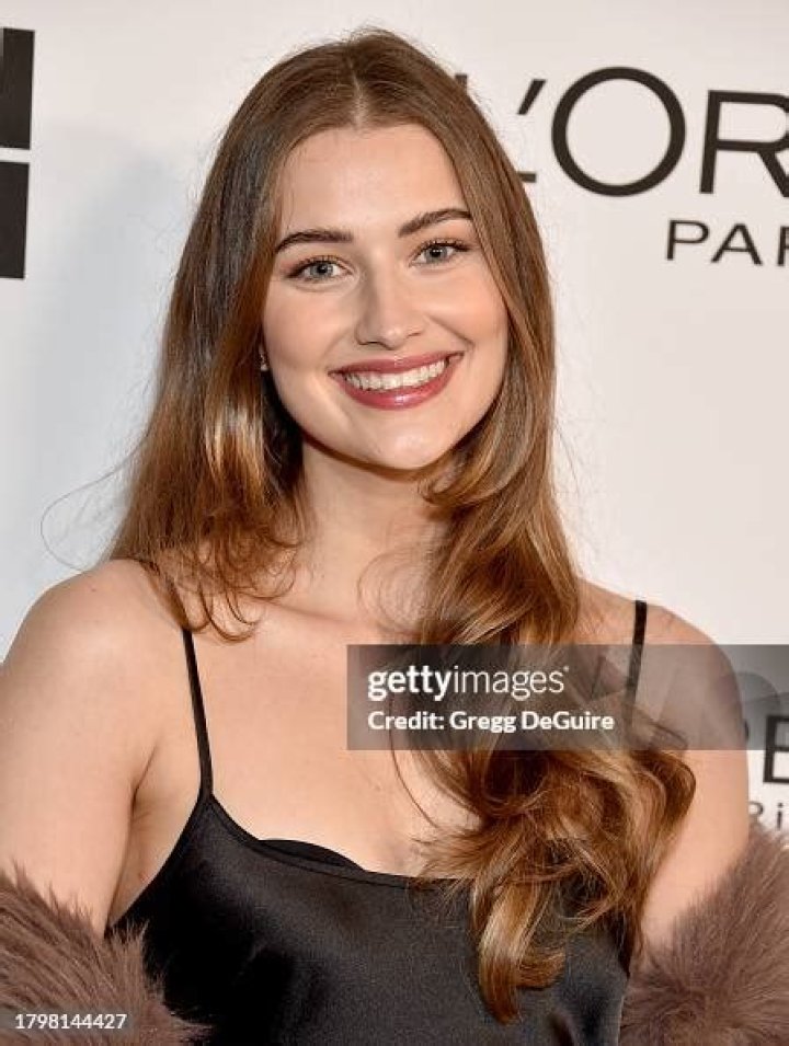 Sarah Palmyra Height, Weight, Net Worth, Age, Birthday, Wikipedia, Who, Instagram, Biography