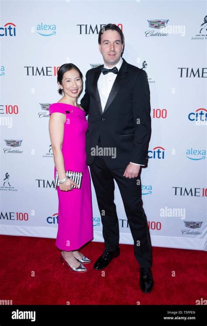 Sebastian Neil Walker Height, Weight, Net Worth, Age, Birthday, Wikipedia, Who, Instagram, Biography