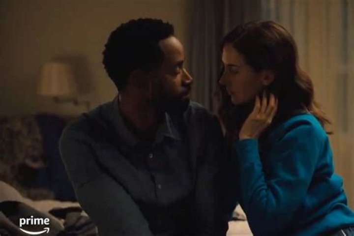 
See the Trailer for Alison Brie and Husband Dave Franco’s Rom-Com ‘Somebody I Used to Know’ 